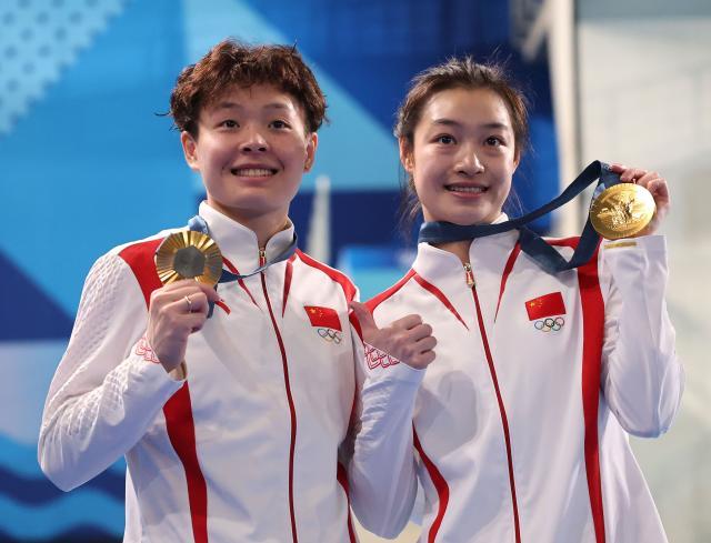 1722094638910020425.jpg 昌雅妮 陈艺文.jpg