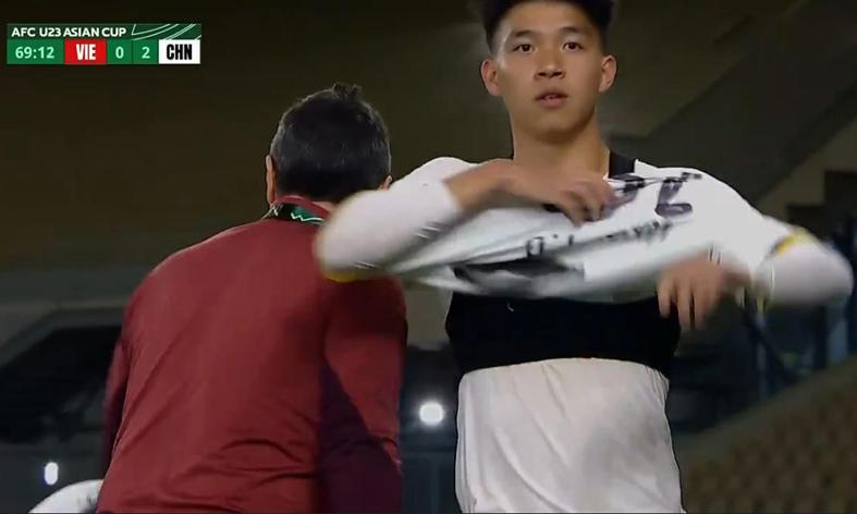 BB真人视讯登录入口-王钰栋亚洲杯破荒 刘诚宇热身进球!申花1-2蔚山,还砸李昊吗?